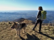 35 Dalla cima del Canto Alto (1146 m) vista panoramica a 360 gradi